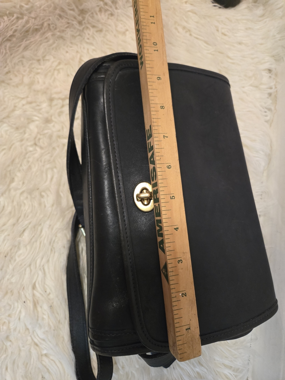 Coach Navy Blue Leather Crossbody with Gold Turn-Lock - Picture 15 of 16